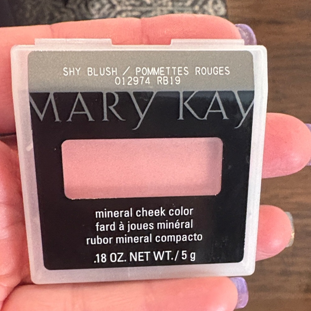 Mary Kay Shy Blush Mineral Cheek Color